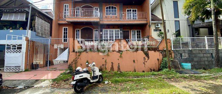 Rumah besar dan cantik di Balikpapan Baru 1