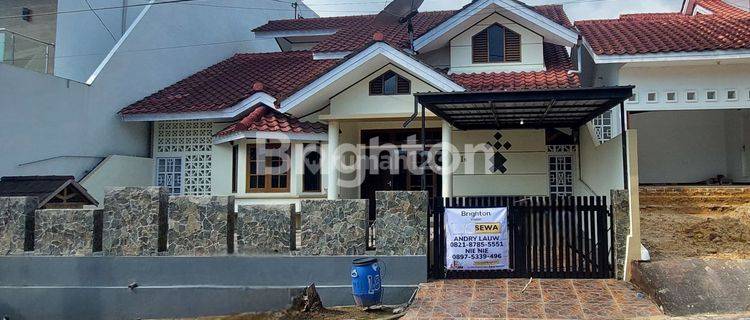 rumah cantik furnish di bukit damai indah 1