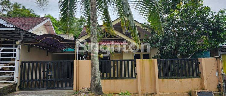 rumah cantik 1 lantai semi furnish di balikpapan baru 1