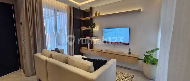 Dijual Rumah Cantik Taman Aries 1.9 M 1