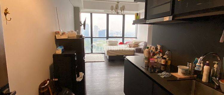 Apartment Siap Huni Full Furnished The Smith Alam Sutera 1