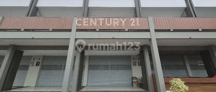 New Shop House, Sasakirana Strategic Location in Front of Bumi Luhur with a View 1