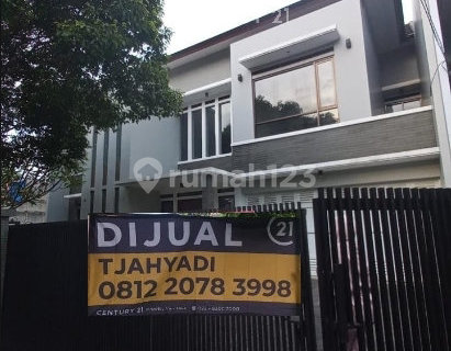 Luxury House Batununggal Indah Bandung 1