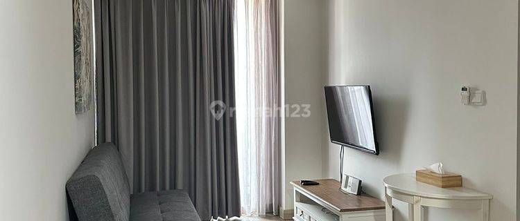 Apartemen 2 BR Full Furnished Siap Huni Design Cantik Dan Nyaman Di Taman Anggrek Residence 1