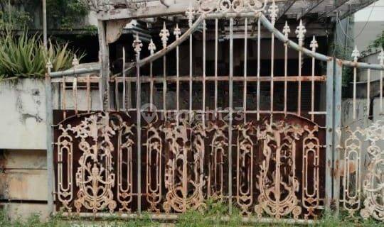 Rumah Tua Hitung Tanah Di Perumahan Asri Green Garden 1