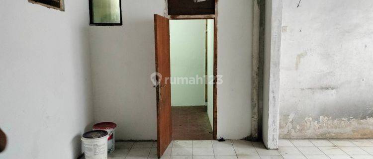 Rumah Murah 2 Lantai Cocok Untuk Usaha, Gudang, Mess Karyawan Lokasi Strategis Terletak Di Kedoya 1