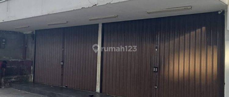 Disewakan Gudang Atau Ruko Luas 288m2 Parkir 6mobil di Jaksel 1