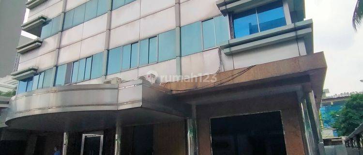 Disewakan Single Building 4lt Luas 10000m2 Parkiran Luas di Thamrin Sudirman Jakpus 1