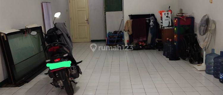  Murah Banget Ruko 2 1 2 Lantai Lokasi Strategis Bagus Untuk Usaha 1