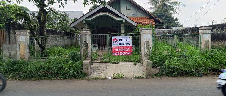 Dijual Rumah Hitung tanah di pinggir jalan raya  1