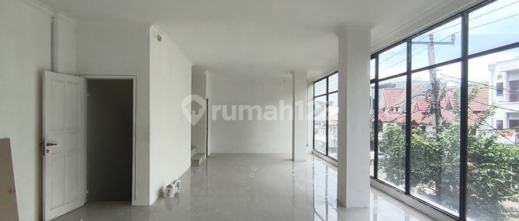 Shop House Negotiable 2 Rooms in Pajajaran 1