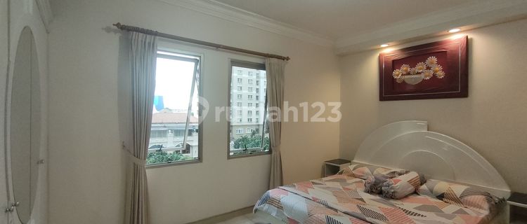 Apartemen Mediterania 3 Kamar Tidur Sudah Renovasi Furnished Murah Dekat Neo Soho Central Park  1