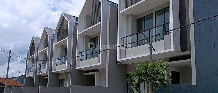 Rumah Baru 2 Lantai Paling Murah di Batununggal Indah Bandung  1