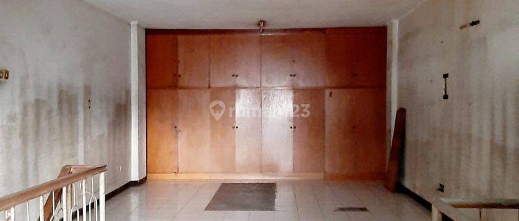 Ruko 4 Lantai Strategis Di Sayap Dago Dekat ITB 1