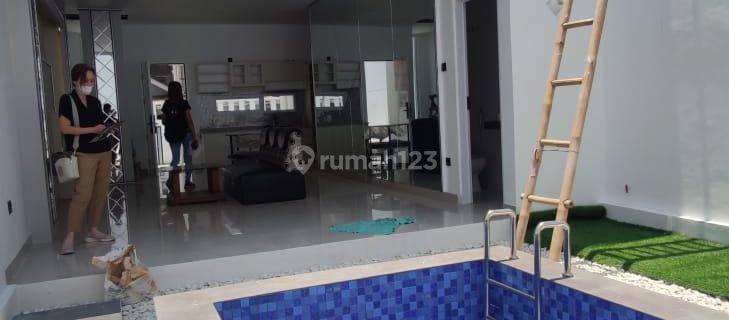 Rumah Baru Siap Huni Ada Kolam Renang Bandung  1