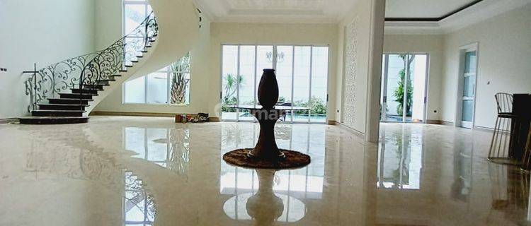 Rumah Exklusive, Stratrgis, Aman, Nyaman di Area Pd.indah Jaksel Harga Nego Ab 1