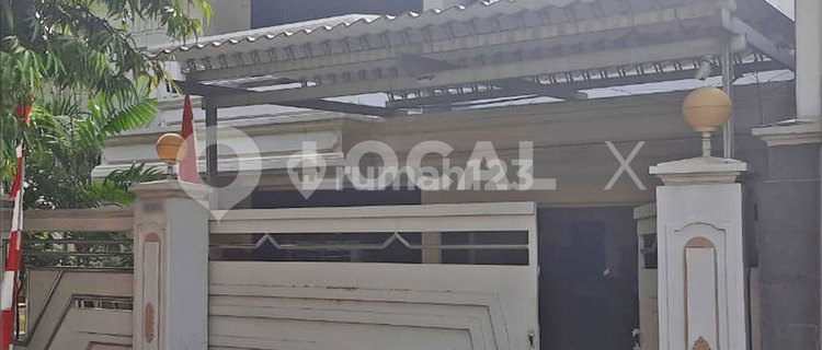 Beautiful Janur Indah Raya House, Kelapa Gading, North Jakarta 1