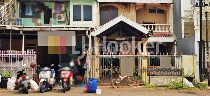 Rumah Pelepah Hijau Kelapa Gading, Jakarta Utara 1