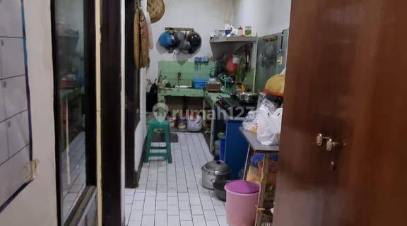 Disewakan Rumah di Tengah Kota, Strategis 1