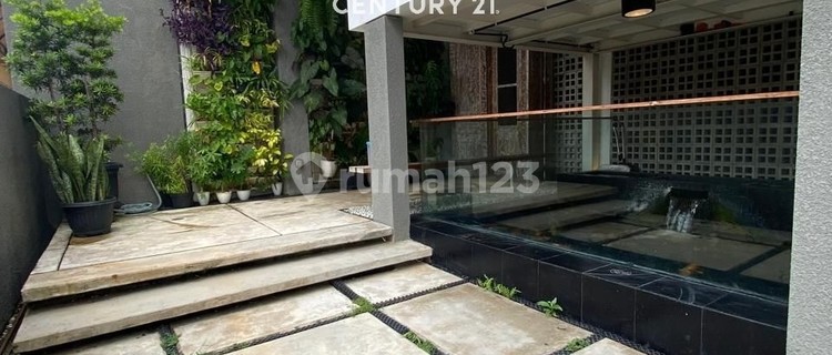 House in Kayu Putih Pulo Mas Semi-Furnished Corner Position Design 1
