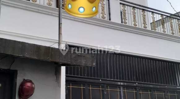 Rumah dengan Bangunan Baru Area Jembatan Lima Tambora Jakarta Barat 1