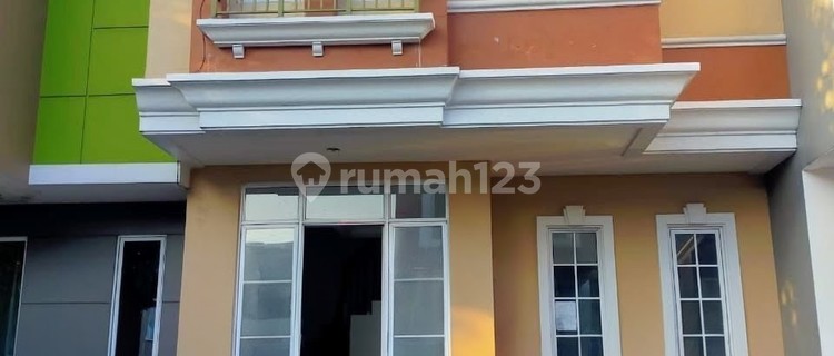 Tidy House Malibu Village Gading Serpong 1