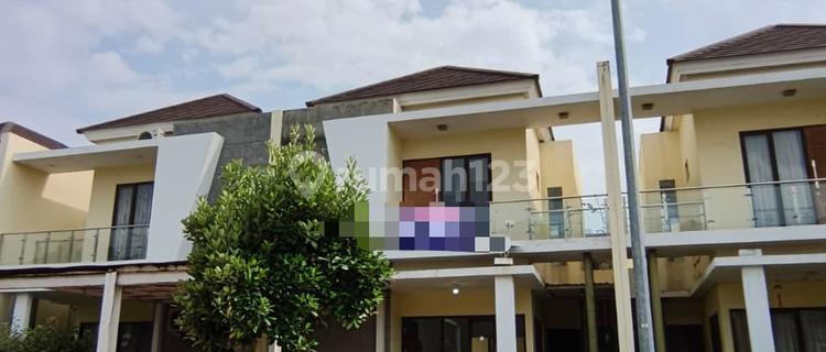 Quick Sale! Terraced House in Arana Harapan Indah 8X18 | 2 Floors | 3+1 Bedrooms 2+1 Bathrooms | 1.65M Negotiable / Unit 1