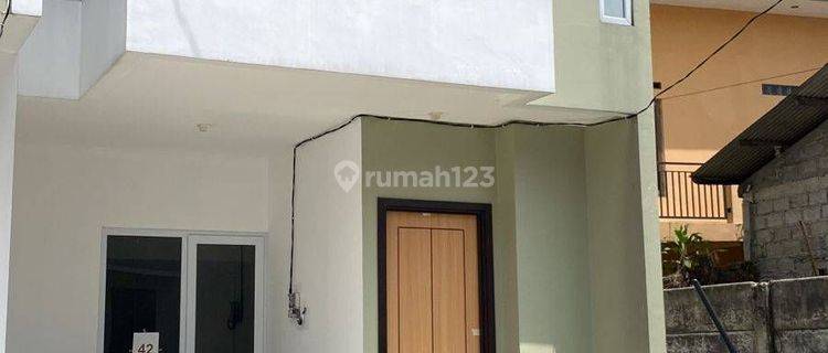 Over  Rumah Dekat Jln Ry Bogor Sentul. Tanpa Bi Ceking Hanya Ktp Kk.  1