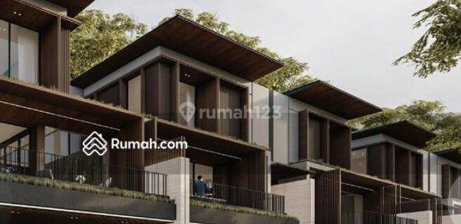 Rumah Exclusive Ada Kolam Renang Dekat Kota Nyaman 1