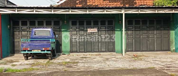 Shop House for Rent Sewon, Near Main Road, Suitable for Strategic Office Business 1