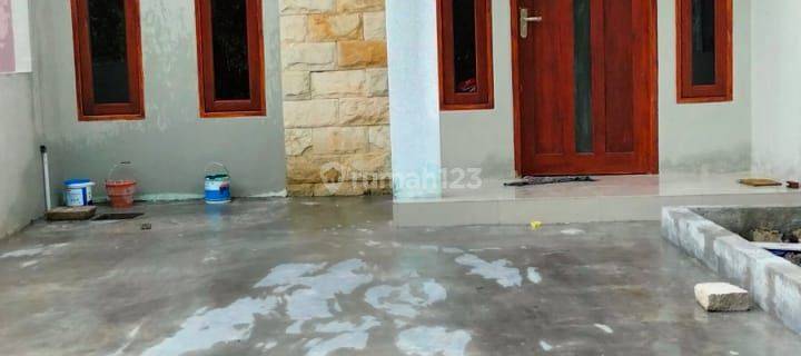 Rumah prambon 235jt pojok hook padat ramai terbentuk  1