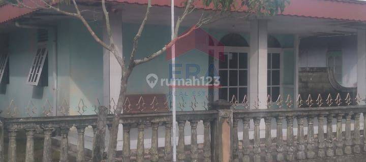 Rumah Siap Huni Dekat Kota di Singkawang 1