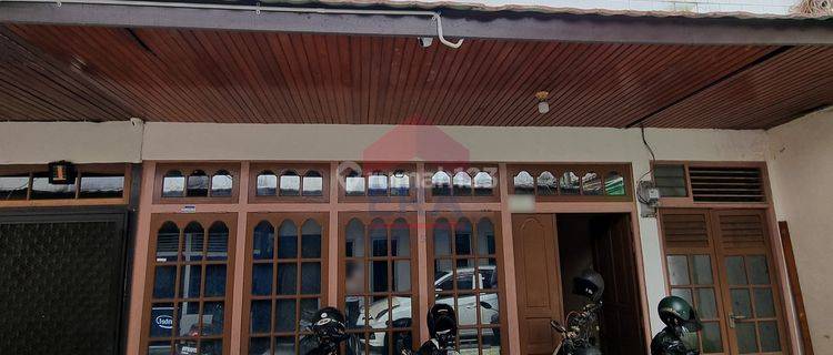 Rumah Kawasan Kota 2 Lantai di Setia Budi, Pontianak Selatan 1