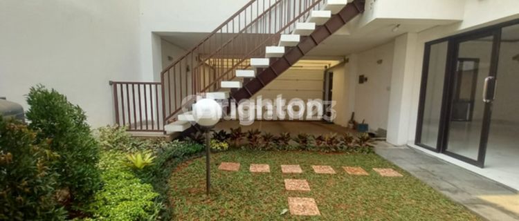 Rumah Luas Tengah Kota DURI KEPA, Jakarta Barat 1
