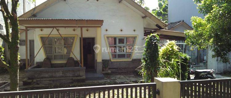 Rumah di Jl. Abdurahman Saleh Bandara Husein Bandung , 1