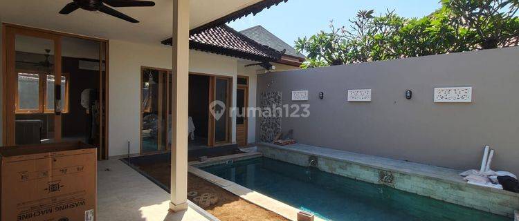 The new villa is close to Sanur beach and busy with foreign tourists, close to the hospital and mall 1