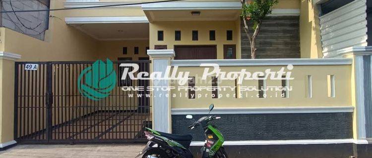 Disewakan Rumah 2 Lantai Pinggir Jalan Di Jaticempaka Pondok Gede 1