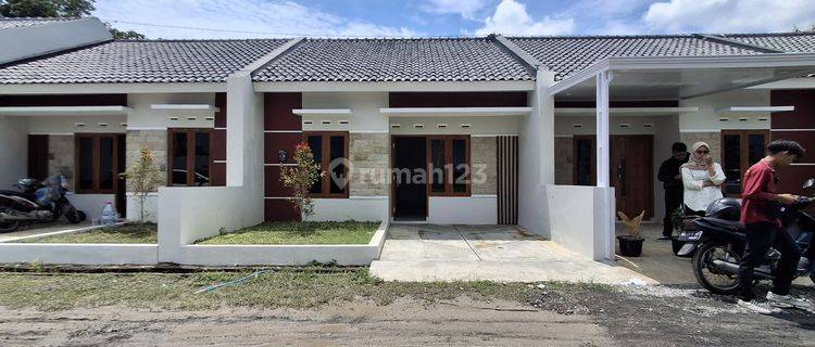 Dijual Rumah Minimalis Siap Huni Lokasi Strategis 200 Jutaan 1