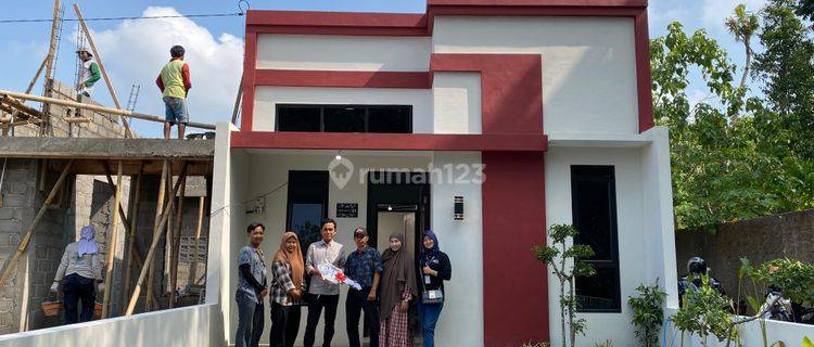 Dijual Rumah Minimalis Tropis 200jutaan di Manisrenggo Klaten 1