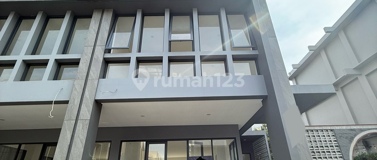 Delrey Shop House Ready to Use Near IPEKA Qbig BSD 1