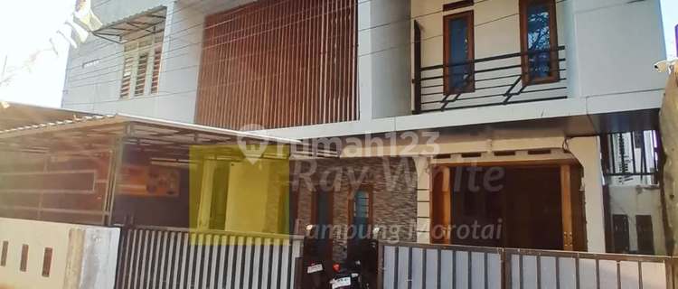 Dijual bangunan kos-kosan 1