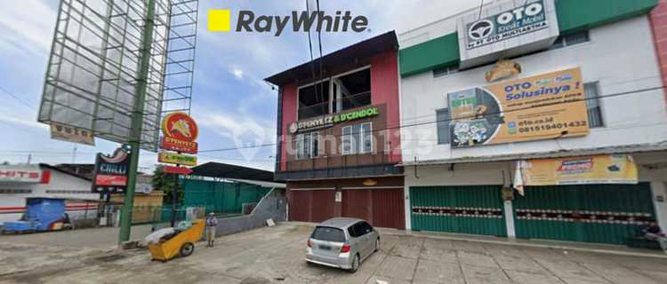 For rent 2 spacious shop houses in Pahoman, Bandar Lampung 1