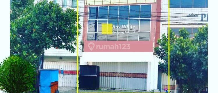 Ruko murah 2 pintu 3 lantai dijalan Teuku Umar Kedaton Bandarlampung 1