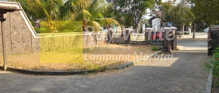 Dijual Rumah Besar di Jalan Sultan Agung ad 1