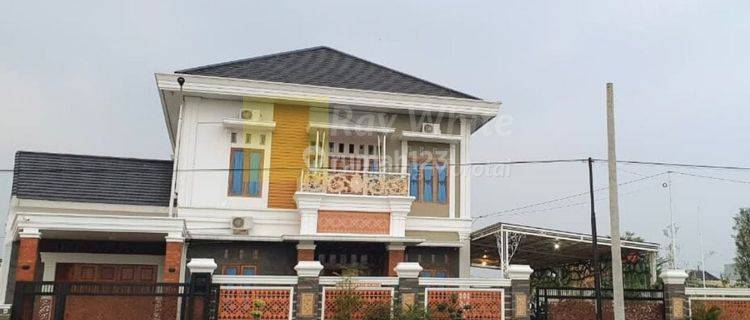 Miliki Rumah Mewah 2 Lantai sm 1