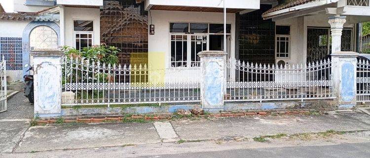 Rumah ada Paviliun st 1