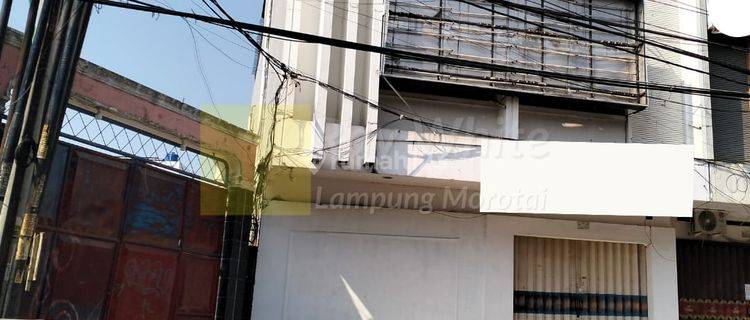 Disewakan Ruko 3 Lantai 2 Pintu 1