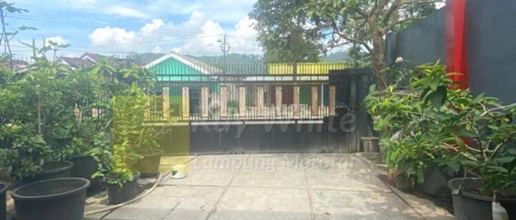 Disewakan Rumah 2 KT tr 1