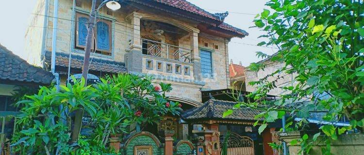 Rumah Arsitektur Bali Modern 2 Lantai 4 kamar Di Belega, Gianyar 1