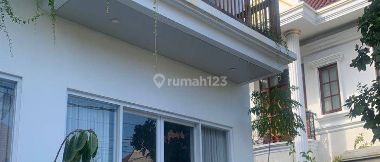 Rumah Mewah Baru Semi Villa Renon Siap Huni Posisi Hook 1